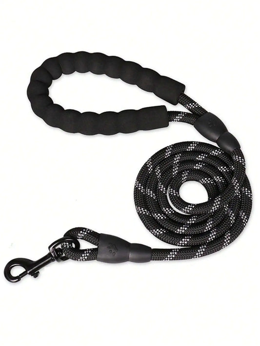 1pc New Color Pet Leash, Reflective Nylon Dog Leash, Explosion Proof Walking Rope, Foam Handle No Choking, Round Rope, Pink